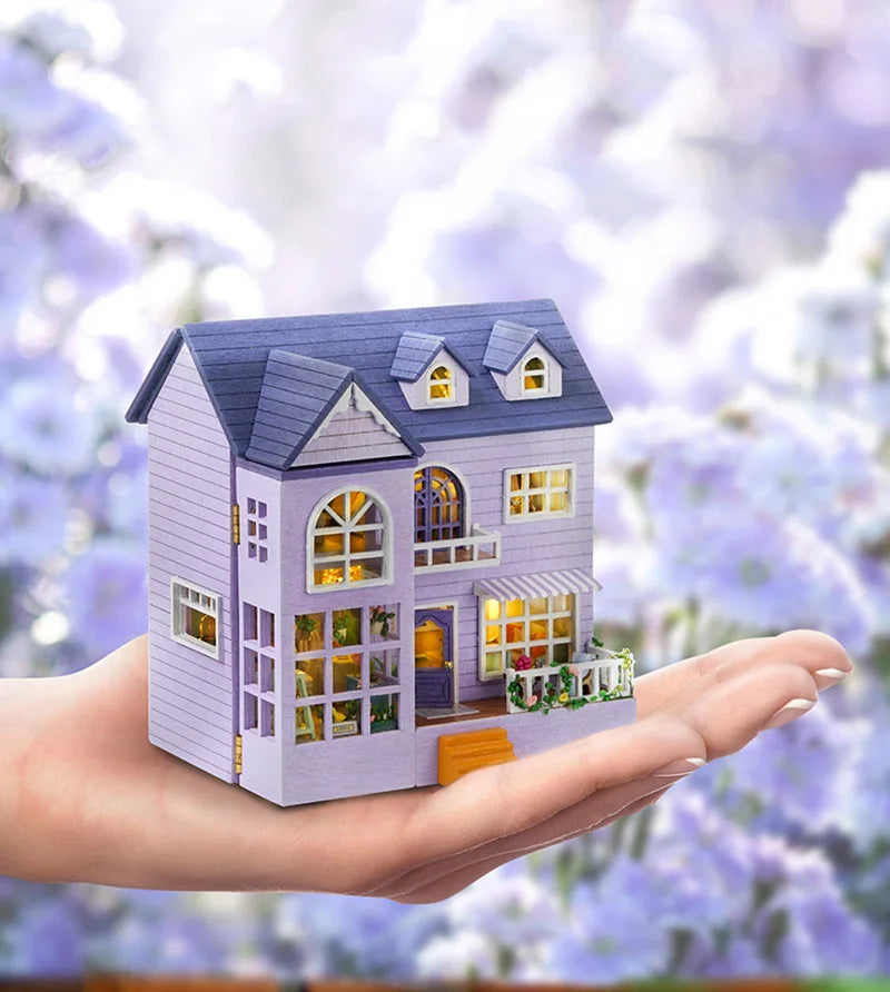 Diorama - Maison Colorée