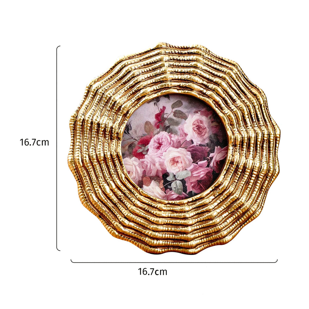 Cadre Avec Moulures Dorées Rétro